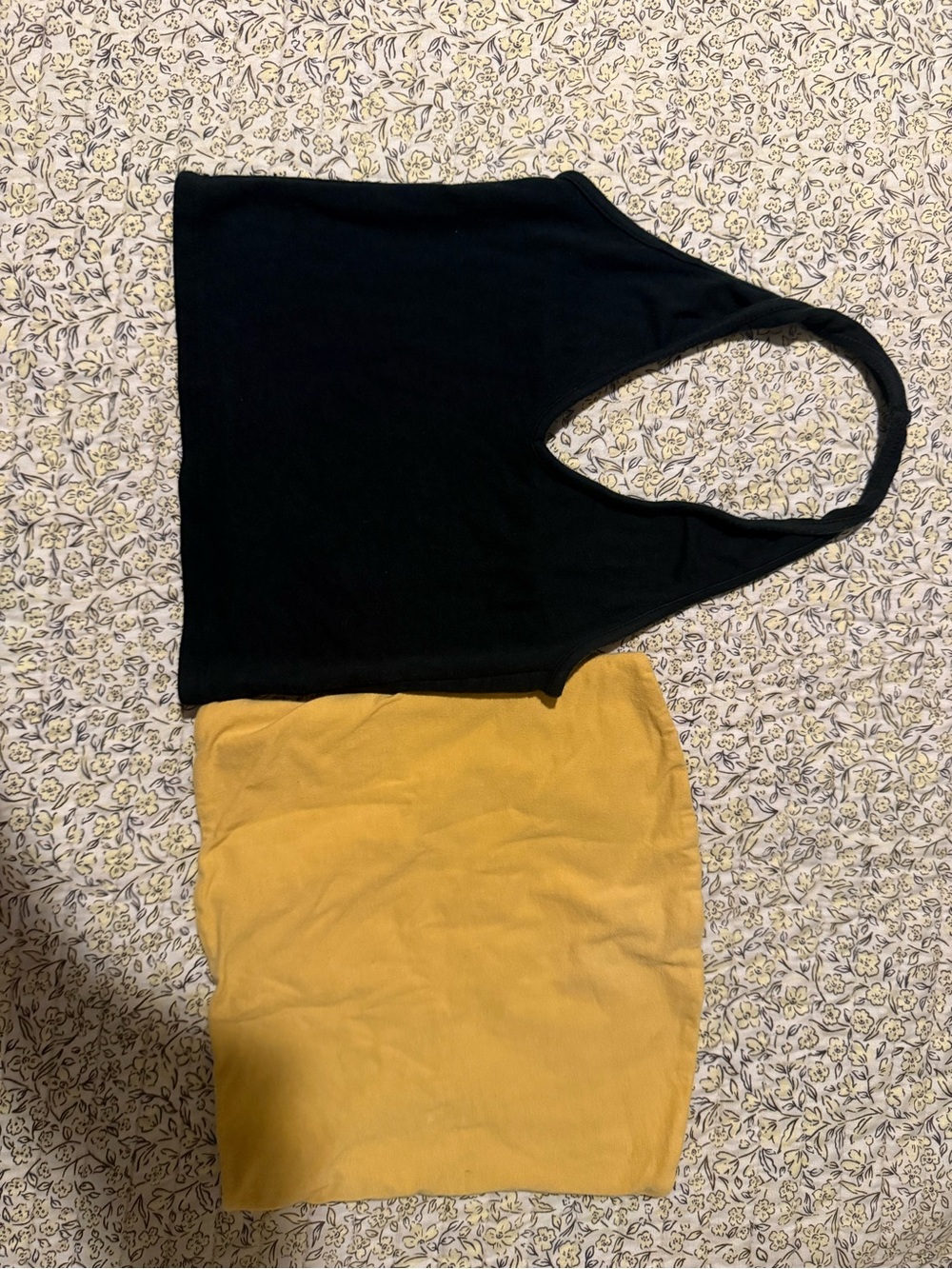 Brandy Melville Basic tops